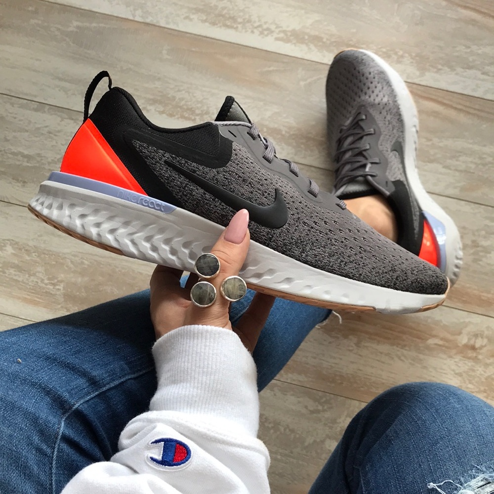 NWT Nike odyssey react grey - Picture 2 of 7